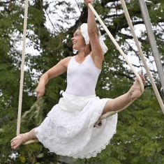 Rosalie poétique & spectacle D’Est en Ouest