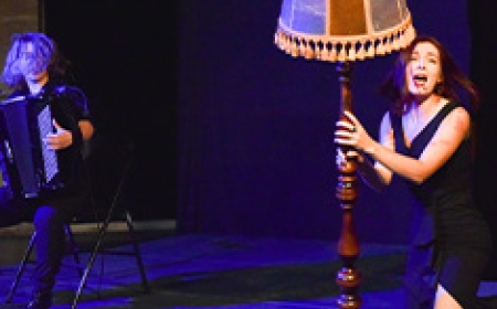 A Contre Tango