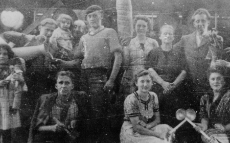 L'Enracinement, chapitre 2: à la belle étoile