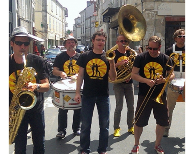 Les Tontons zingueurs